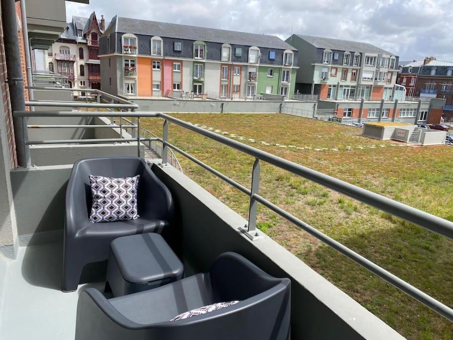 Trimaran 10 Metres De La Avec Balcon/terrasse Mers-les-Bains